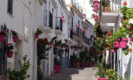 Typical street scene in the heart of the old town in Estepona. Spanish So Simple Classes in Estepona and Marbella